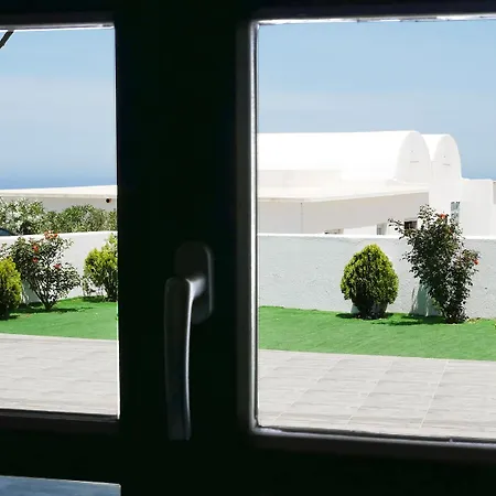 Nautilus Dome Hotel 3*