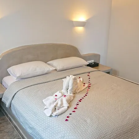 Nautilus Dome Hotel 3*