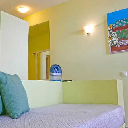 Nautilus Dome Hotel Fira (Santorini)