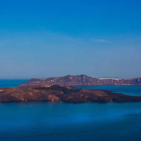 Hotel Nautilus Dome Fira (Santorini)
