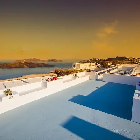 Hotel Nautilus Dome Fira (Santorini)